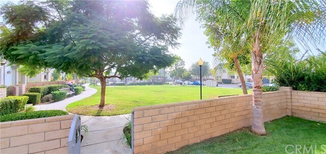 Building Photo - 877 Havasu St
