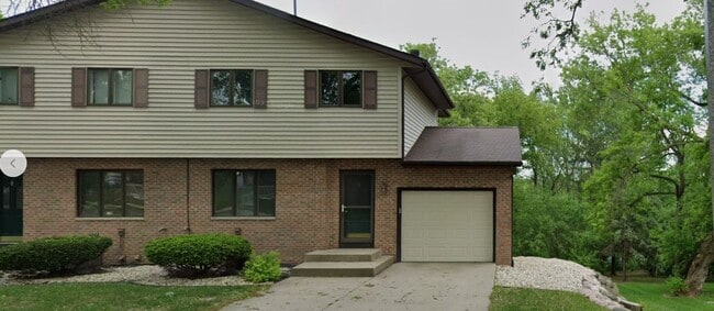 Building Photo - 2875 Cimarron Trl
