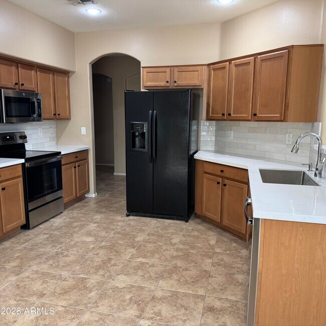 Building Photo - 10281 W Carlota Ln