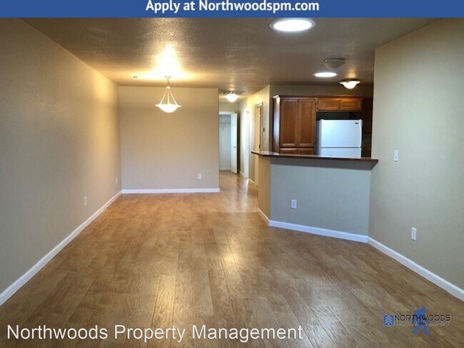 Foto del edificio - 2 br, 2 bath House - 330 Cheney Loop