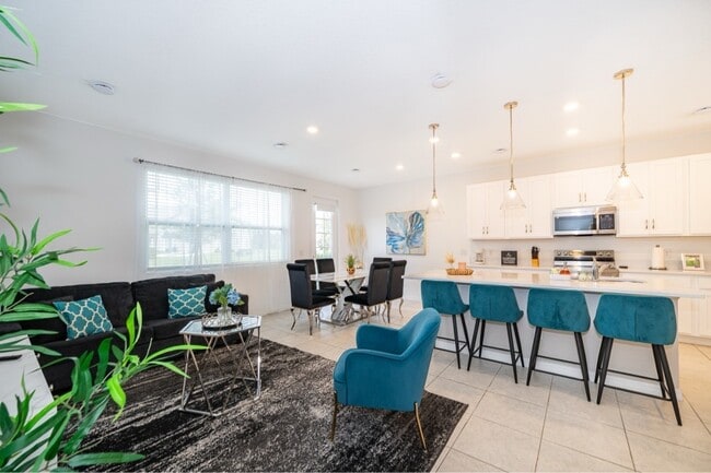 Building Photo - 1013 Plantation Ln