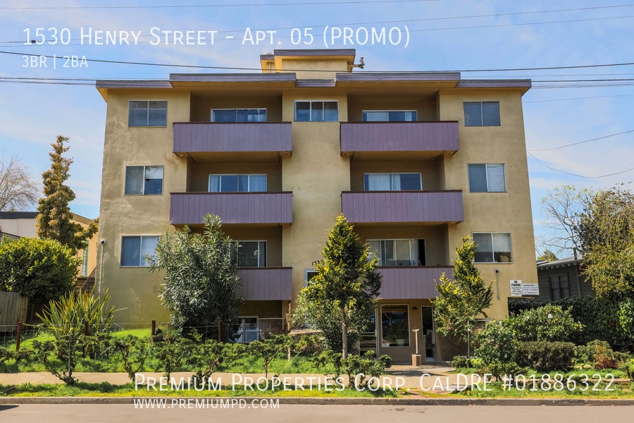 Foto principal - 1530 Henry St