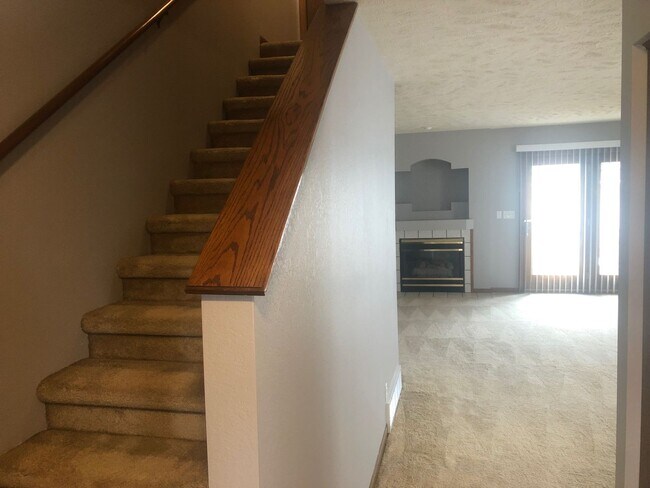 Foto del edificio - Beautiful 3 bed townhouse!
