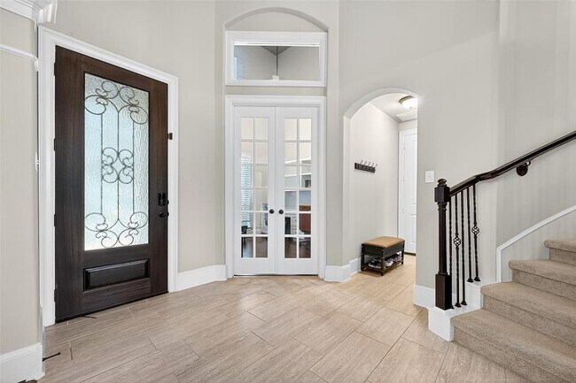 Building Photo - 30148 Southern Sky Dr