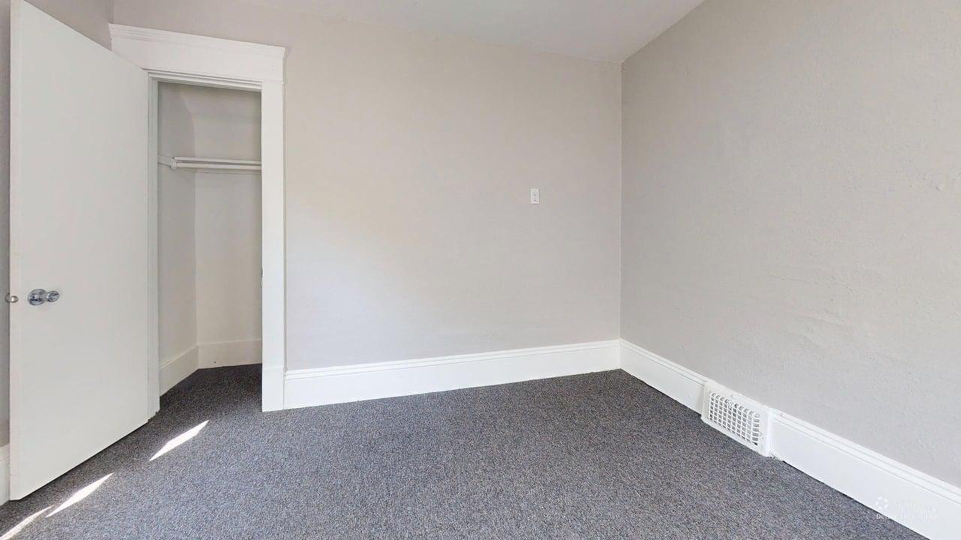 1072 Wooster Rd W Barberton, OH 44203 – photo 2