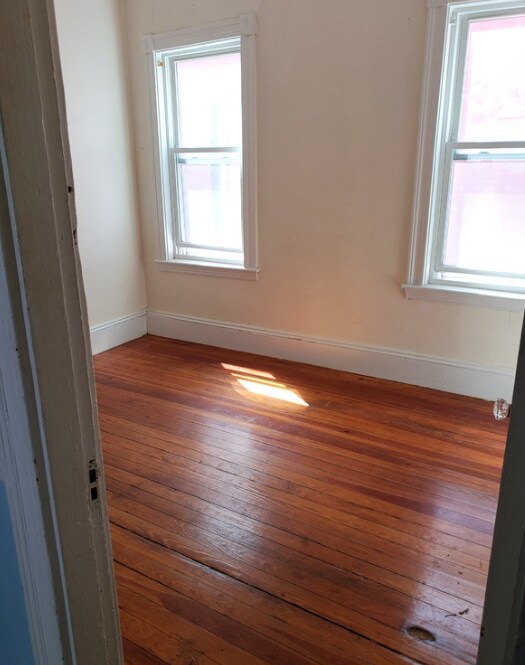 Foto del edificio - 348 Faneuil St