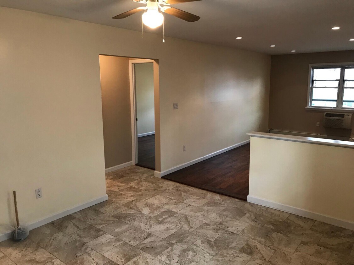 15416 Locke Ave Unit 1, Whitestone, NY 11357 Apartments in Whitestone