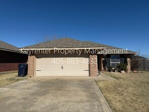 Building Photo - 12509 Heritage Oaks Dr