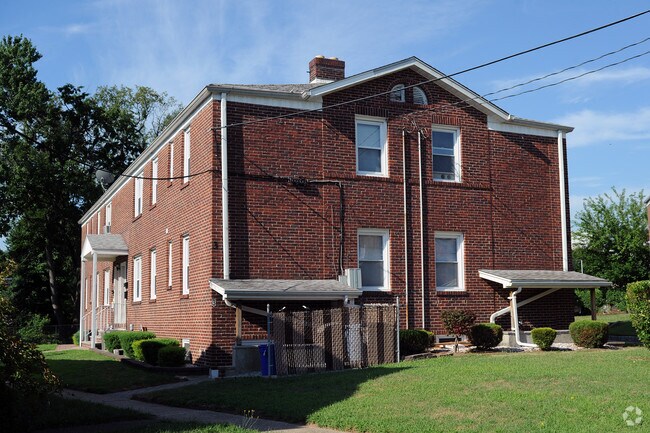 Building Photo - 3-4 S Carpenter Ter