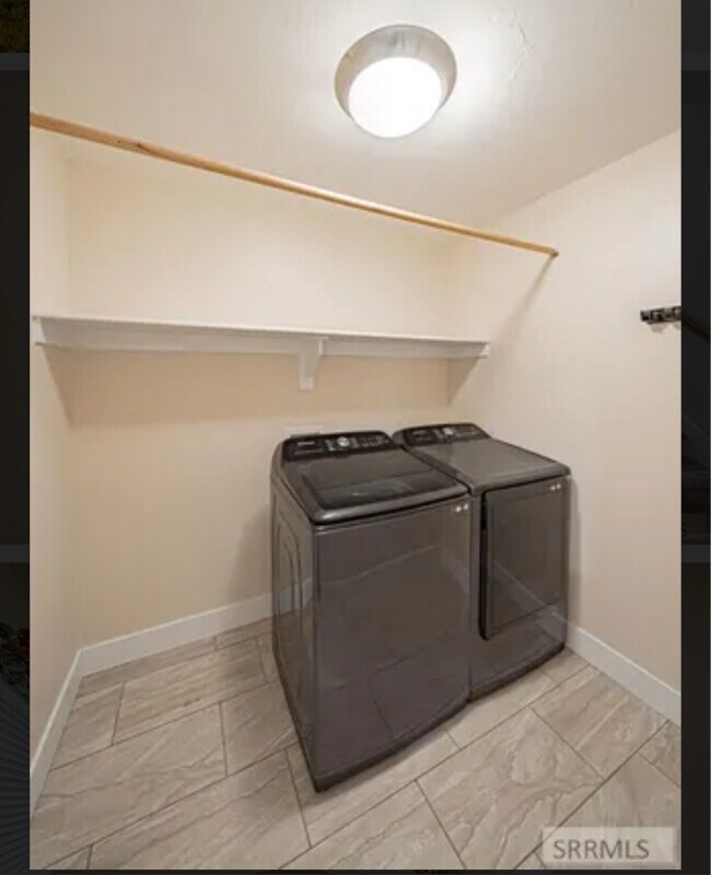 Foto del edificio - 2845 Brooklyn St