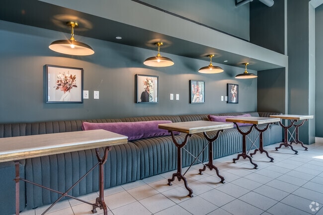 Lobby Photo - The Lydell