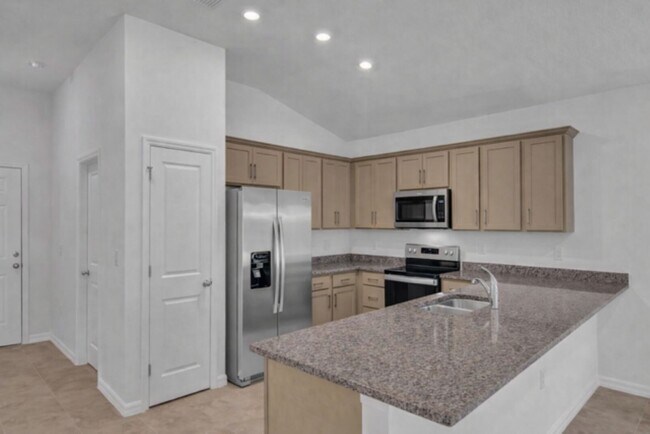 Foto del edificio - 2401 Jupiter Blvd SW