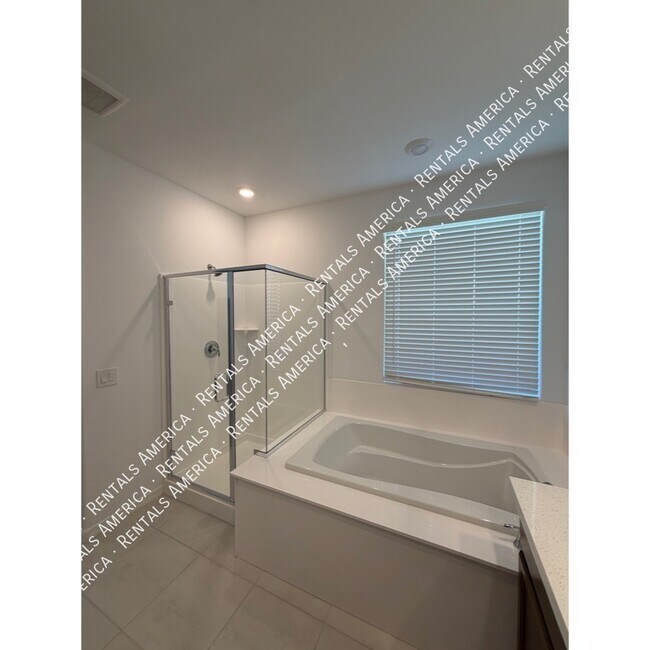 Building Photo - 14750 W Gray Fox Trl