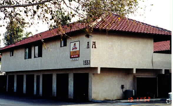 Building Photo - Suntree Apartments