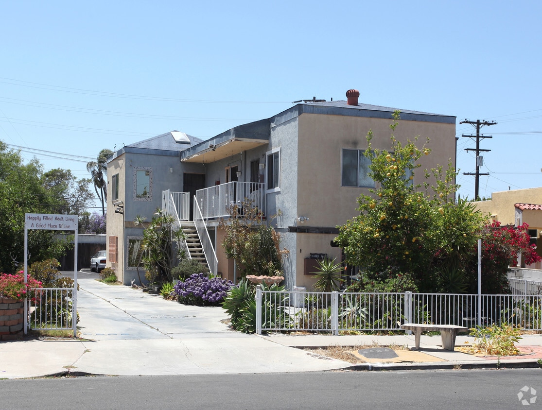 Primary Photo - 4472-4484 Felton St