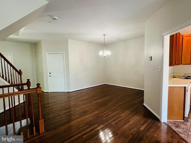 Building Photo - 7300 Rocky Creek Dr