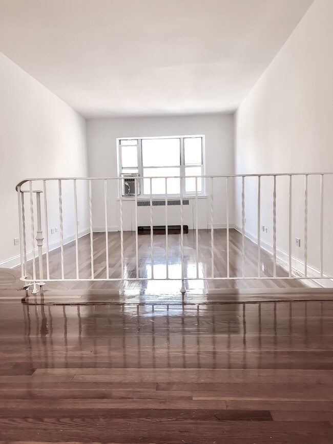 Foto del edificio - 360 W 55th St