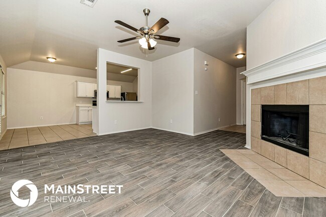 Foto del edificio - 137 Prairie View Dr