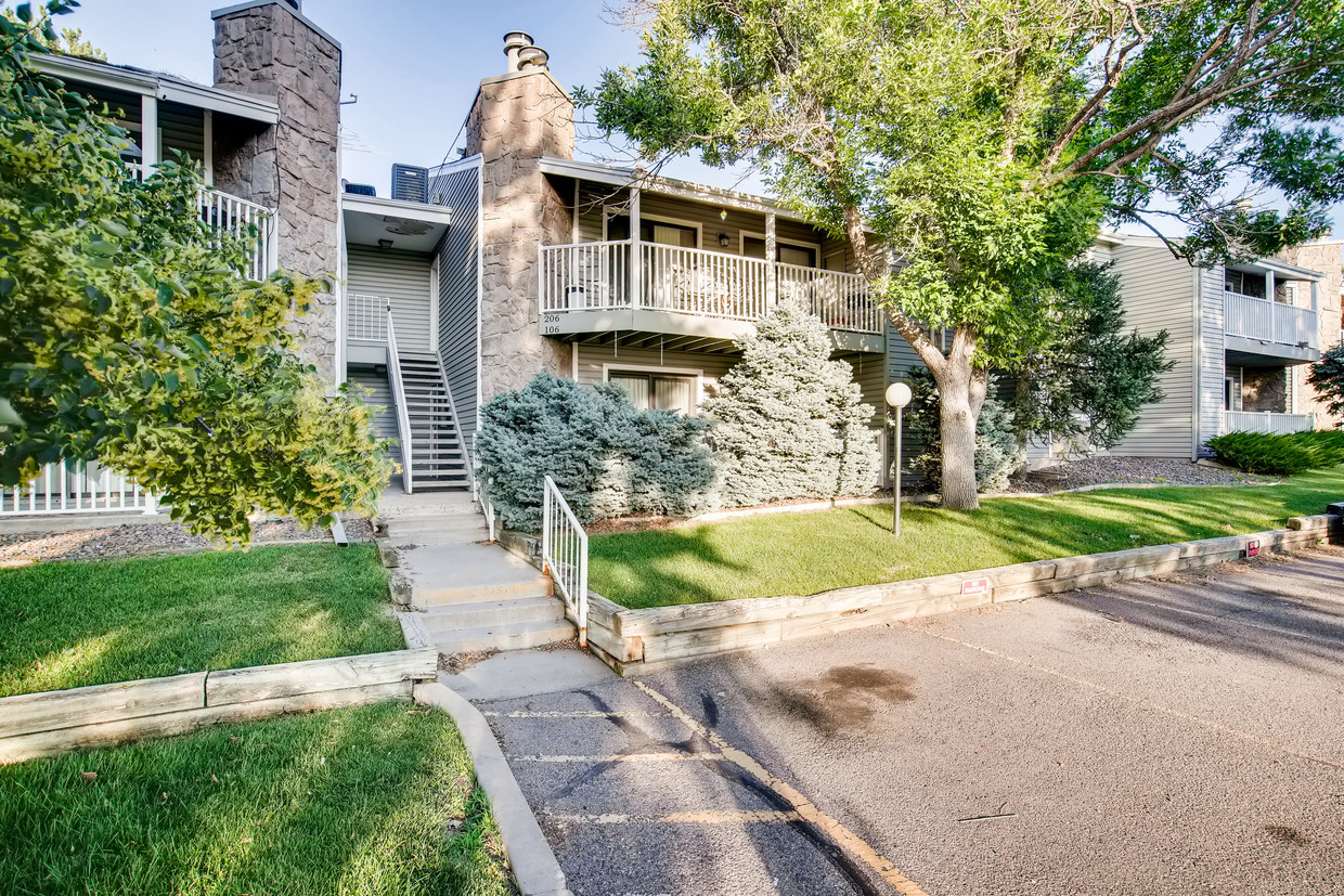 Street view - 900 S Walden Way