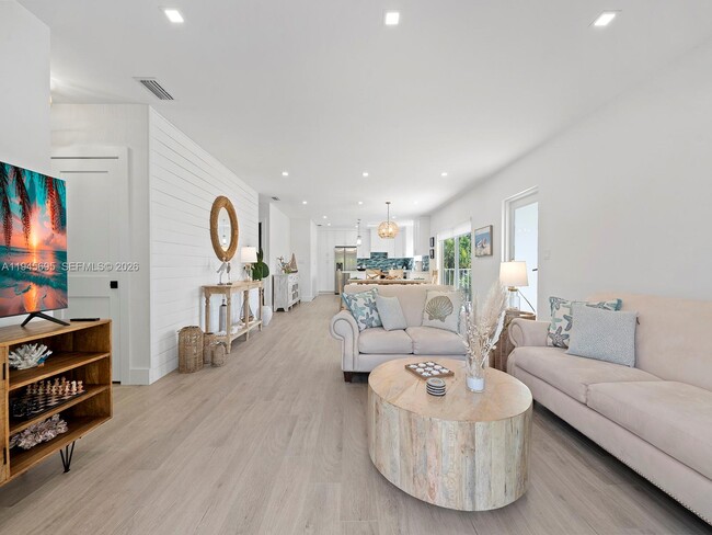 Foto del edificio - 22 Atlantic Blvd