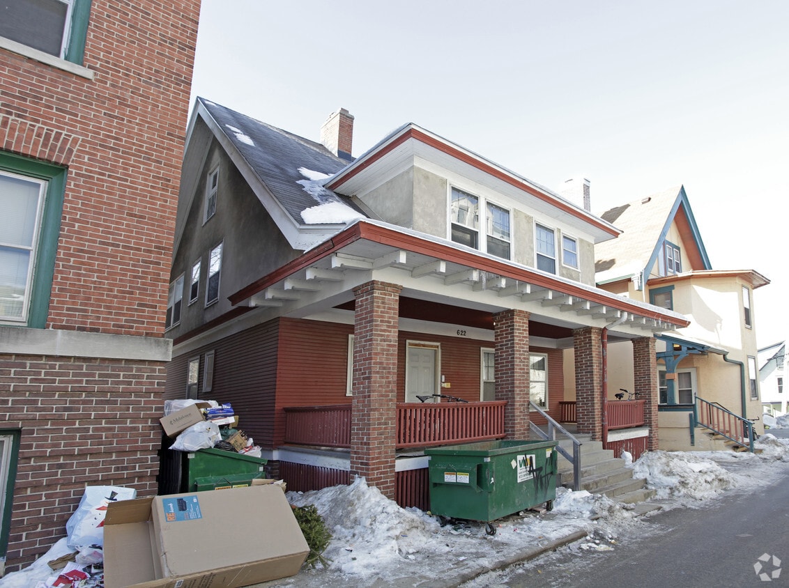 Building Photo - Laketowne Apartments