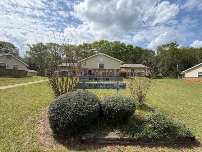 Foto del edificio - 1492 Waverly Way