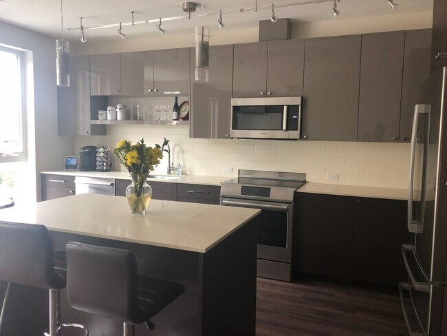 Foto del edificio - 308 N 68th St