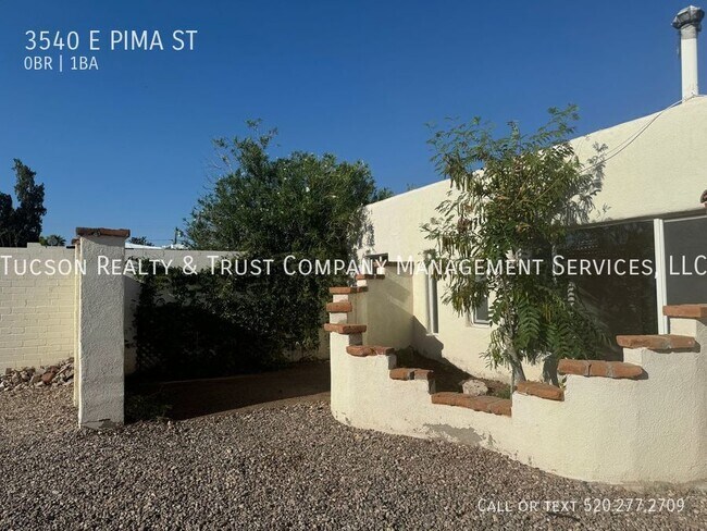 Foto del edificio - 3540 E Pima St