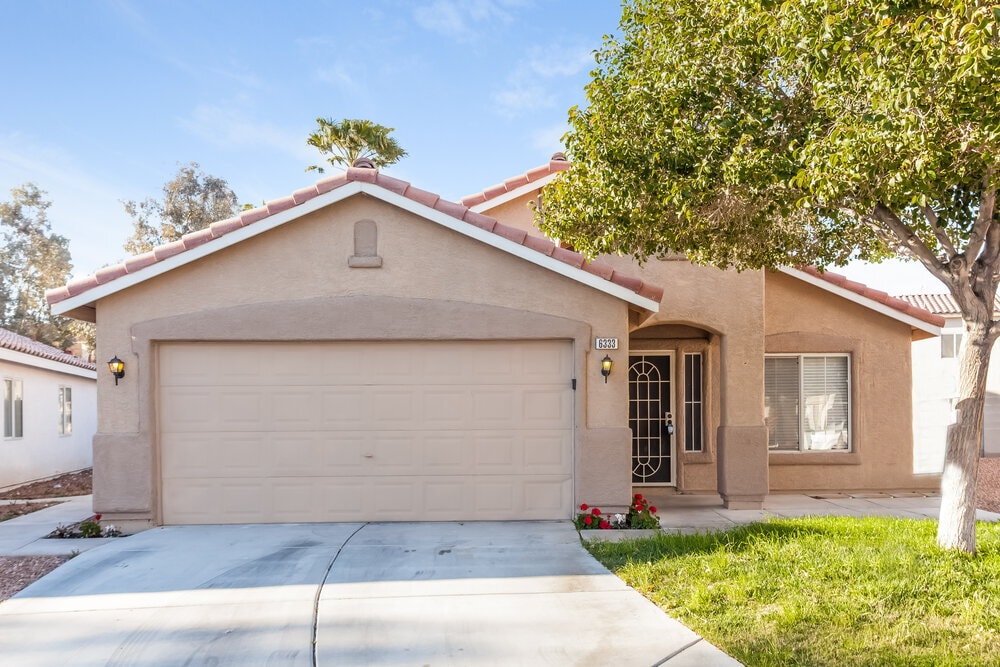 Foto principal - 6333 Winter Valley Ct