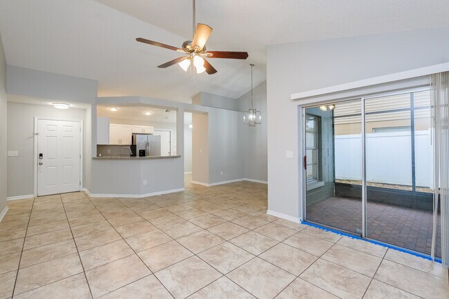 Foto del edificio - 12722 Trowbridge Ln