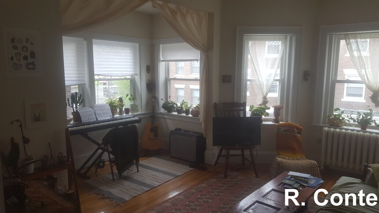 Primary Photo - 36-38 Boulevard Terrace