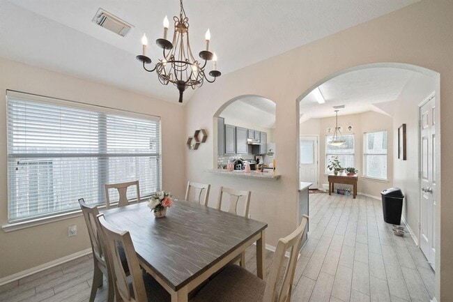 Building Photo - 3261 Gladewater Ln
