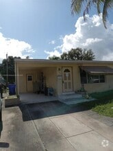 Building Photo - 7260 Allen Dr