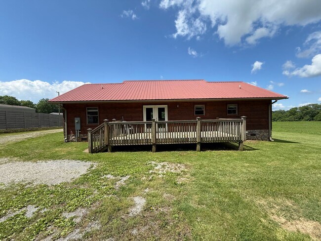 Foto del edificio - 1404 Maple Ln