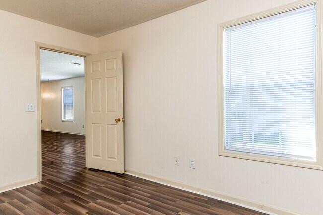Building Photo - 105 Caribbean Villas Dr