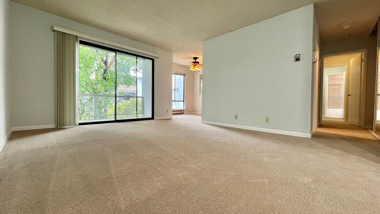 Well-maintained 2bd 1.5 ba with plenty of... - Well-maintained 2bd 1.5 ba  with plenty of...