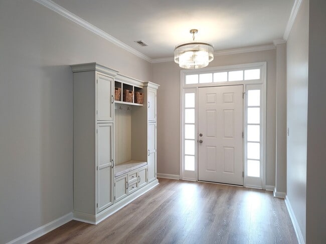 Foto del edificio - Stunning 2 Story, 4 Bedroom, 4.5 Bath Home Located in the Bridgemill Community in SC!