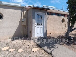 Building Photo - 21B Sudeste Pl
