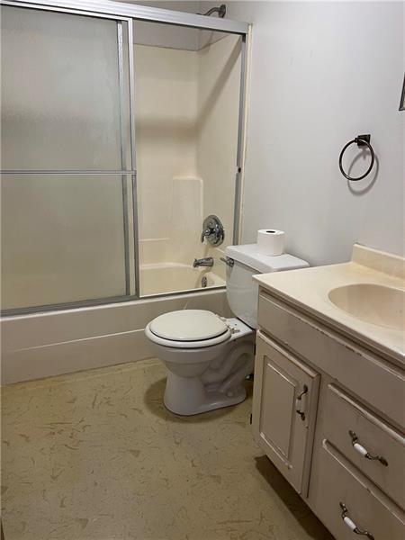 Building Photo - 1121 Pittsburgh St