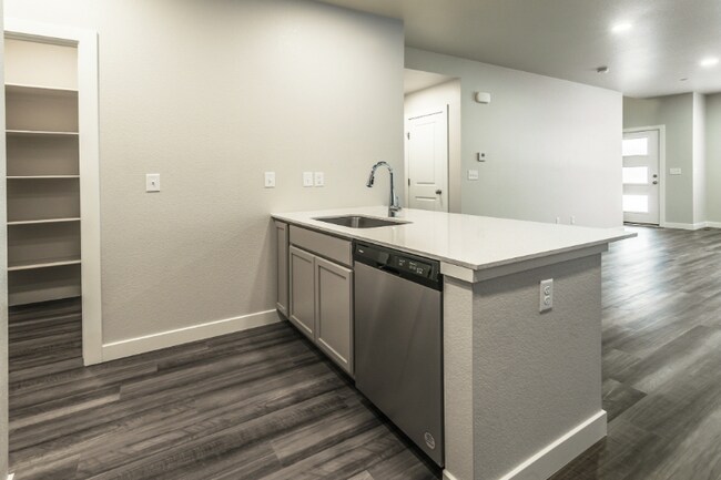 Foto del edificio - 2920 Barnstormer St