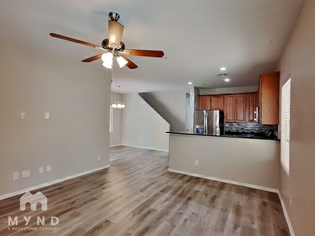 Building Photo - 7608 Tiffany Lamp Ct