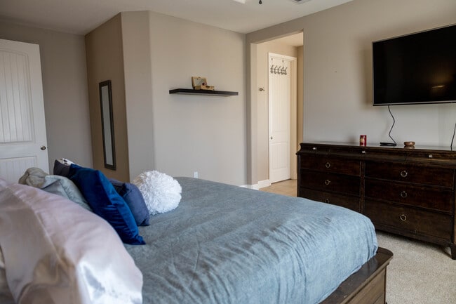 Foto del edificio - 617 Copper Ridge Way