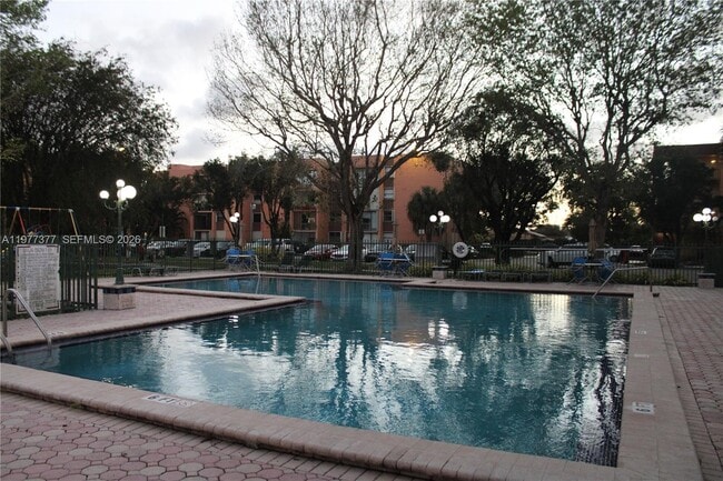 Building Photo - 9410 W Flagler St