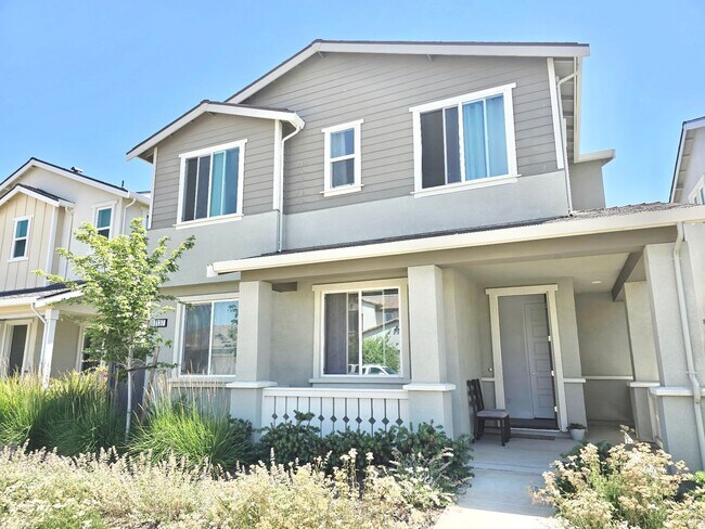 Building Photo - Elegant & Functional – Your Spring Lake Dr...