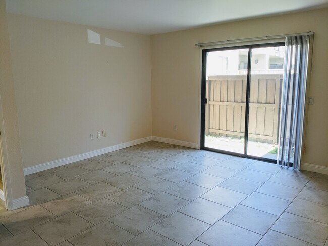 Master BR &amp; Back Patio - 10323 Caminito Aralia
