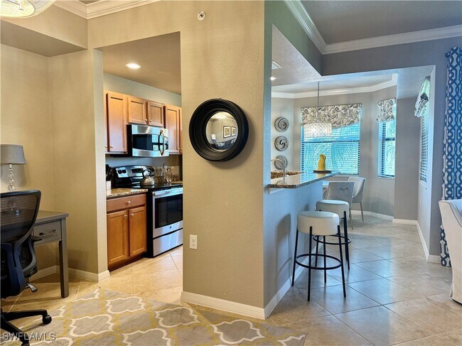 Building Photo - 9735 Acqua Ct