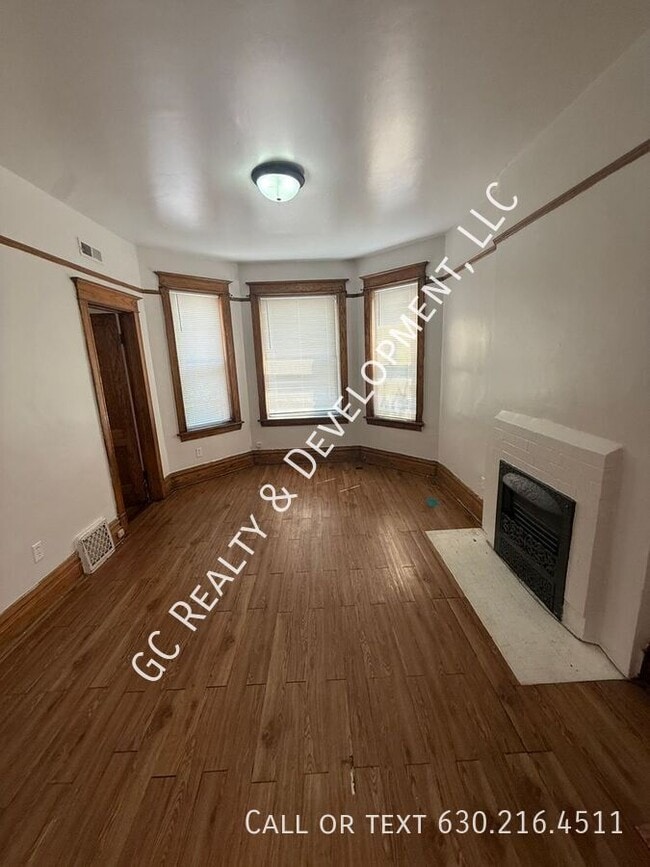Building Photo - 2548-2550 W Washington Blvd - 2550-Unit 1W