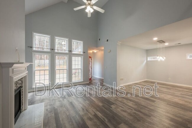 Building Photo - 5192 Centennial Creek View NW