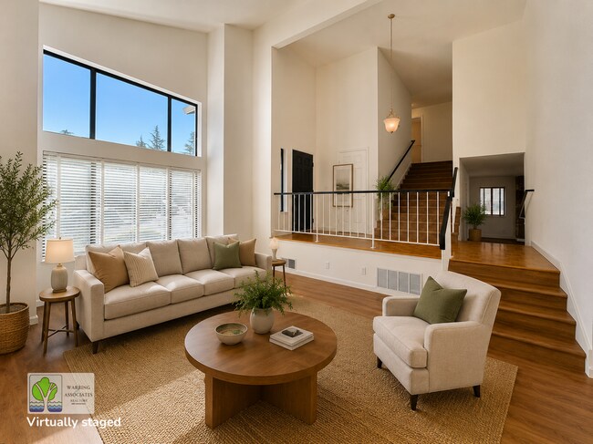 Foto del edificio - 768 Rose Dr