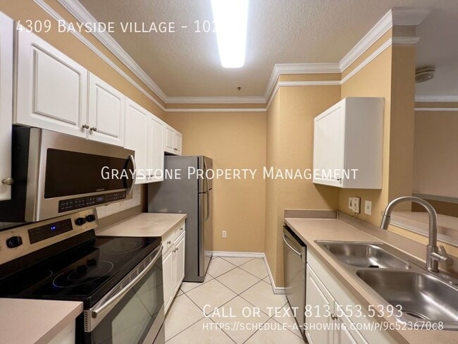 Foto del edificio - 4309 Bayside Village Dr